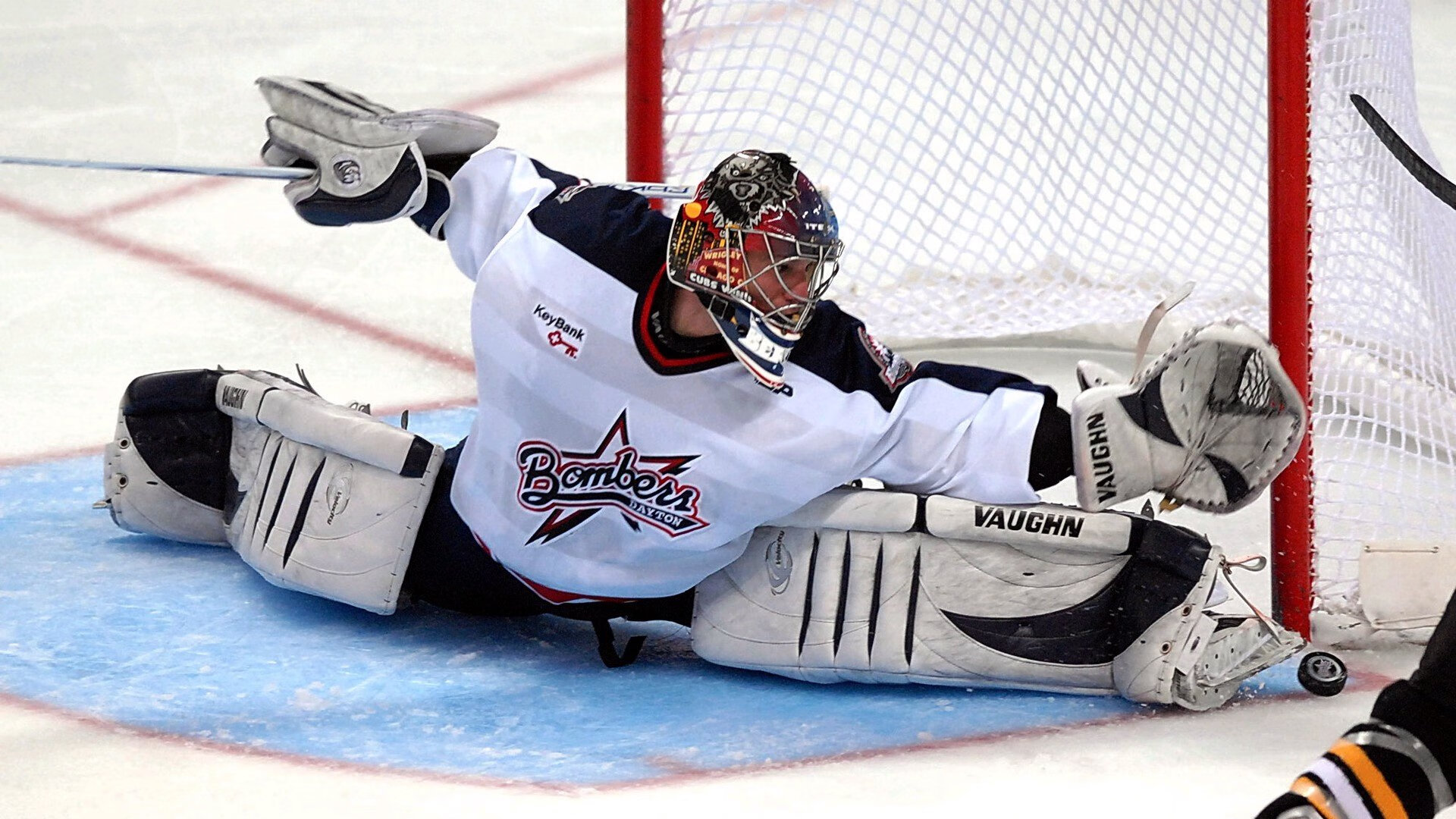 ky体育平台-《彩虹六号》国际邀请赛与《Apex英雄》全球系列赛的战术分析，彩虹六号国际邀请赛历届冠军